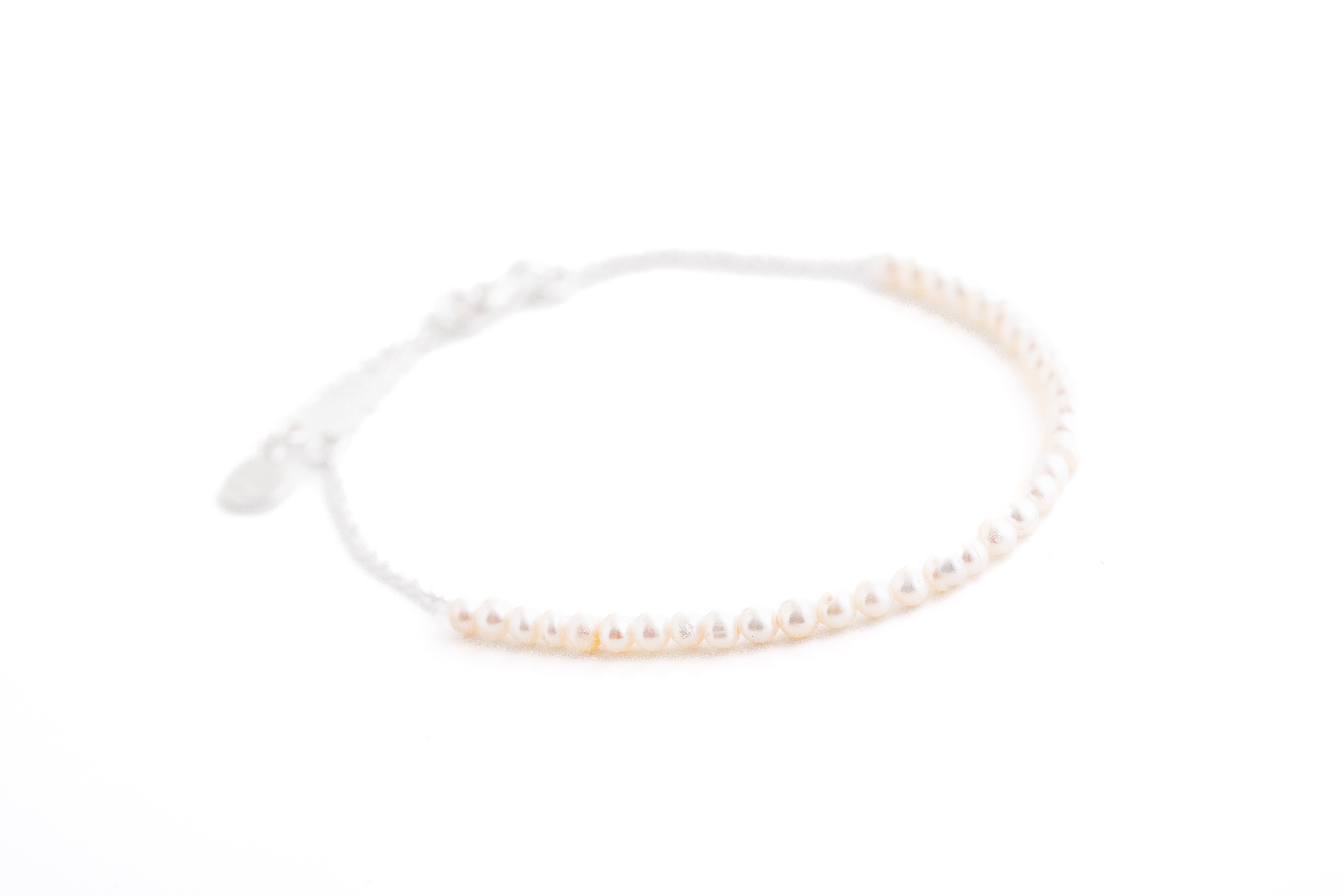 Tiny Pearl Bracelet