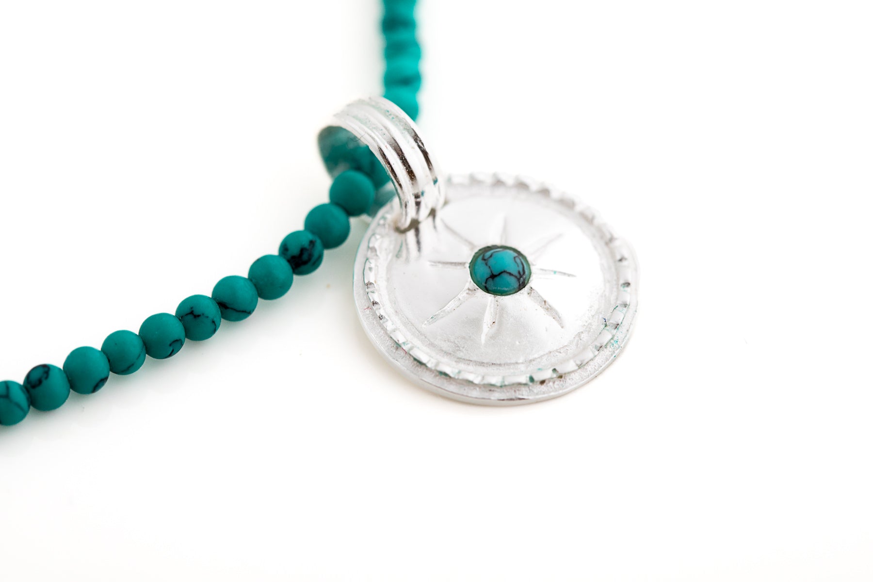 Turquoise Beaded Neckace with Detachable Silver Pendant
