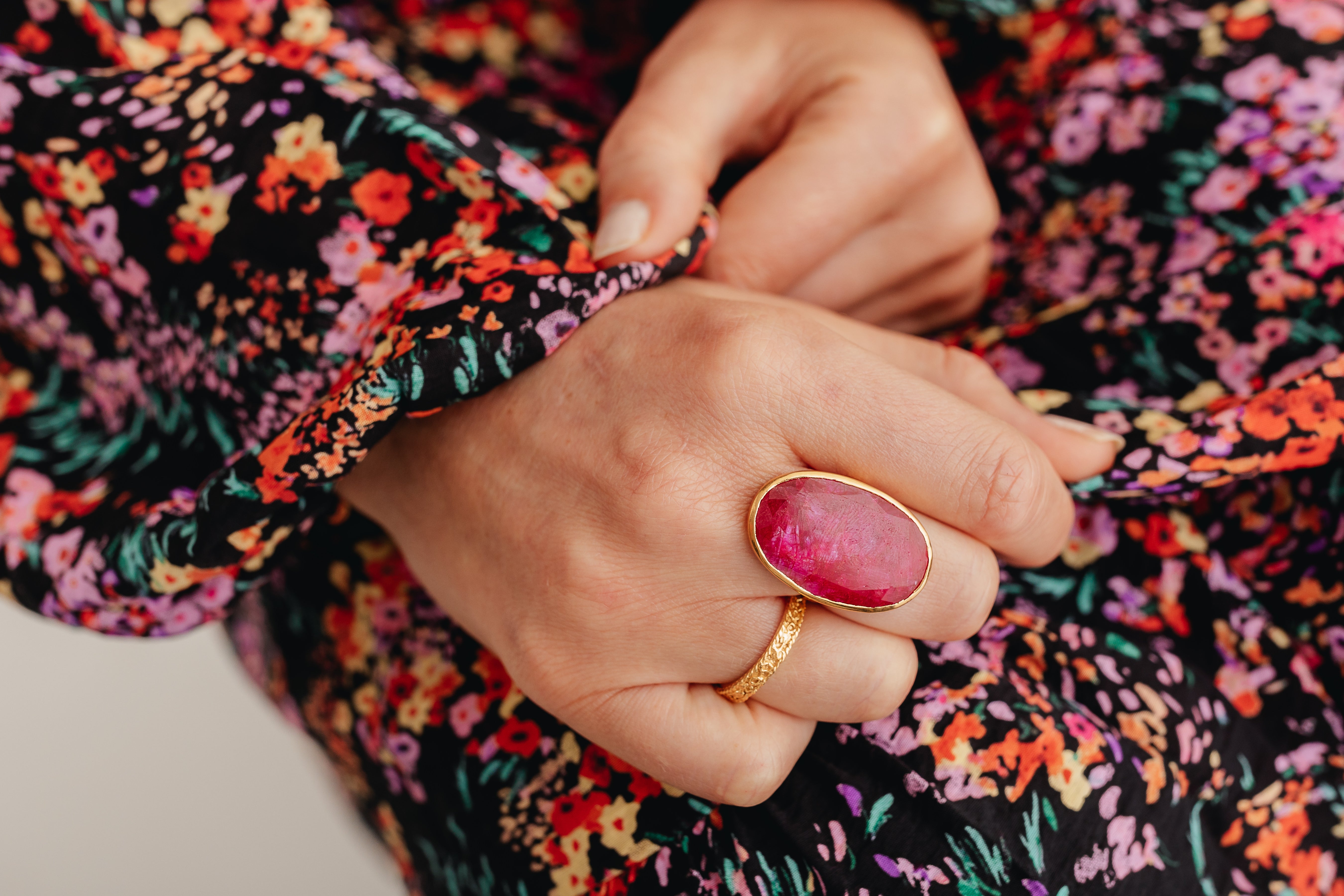 Gold Intricate Narrow Band Ring