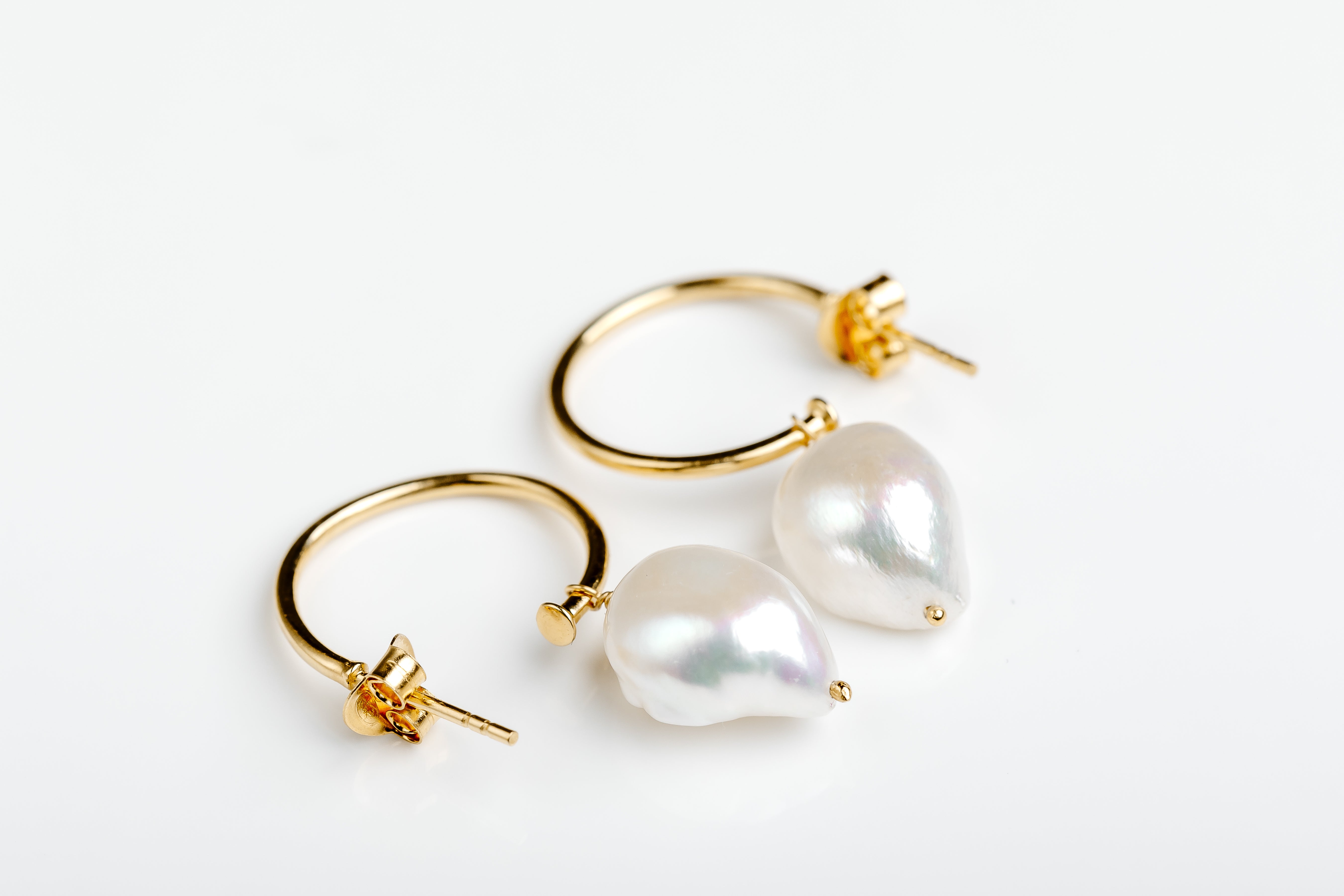 Gold Baroque Pearl Hoop Earrings