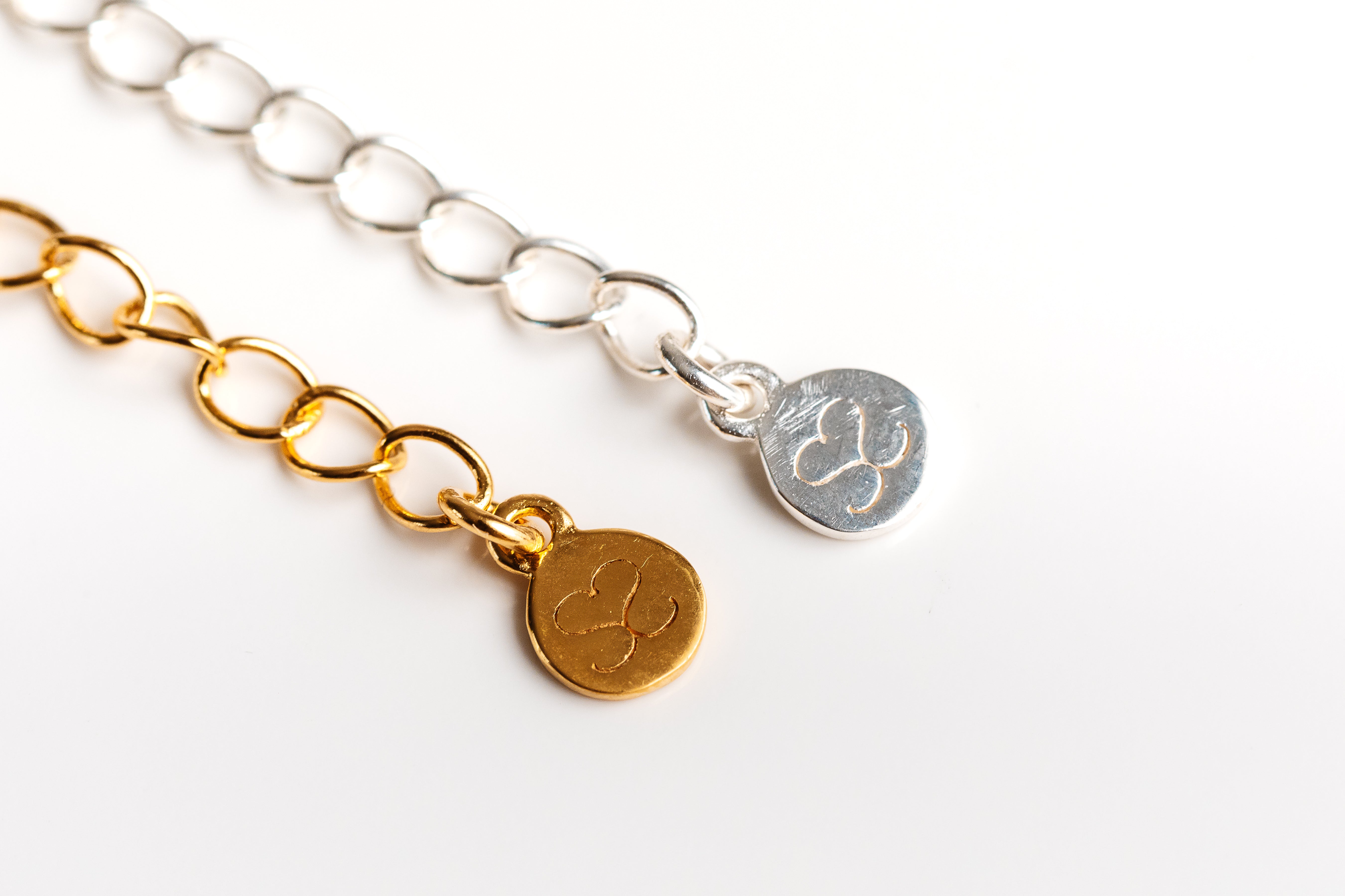 Gold Mini Hammered Disc Necklace