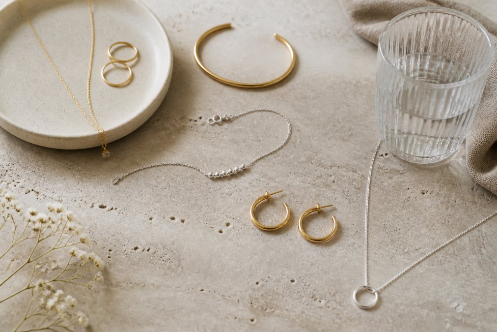 Best Minimalist Jewellery for Everyday Wear 2026