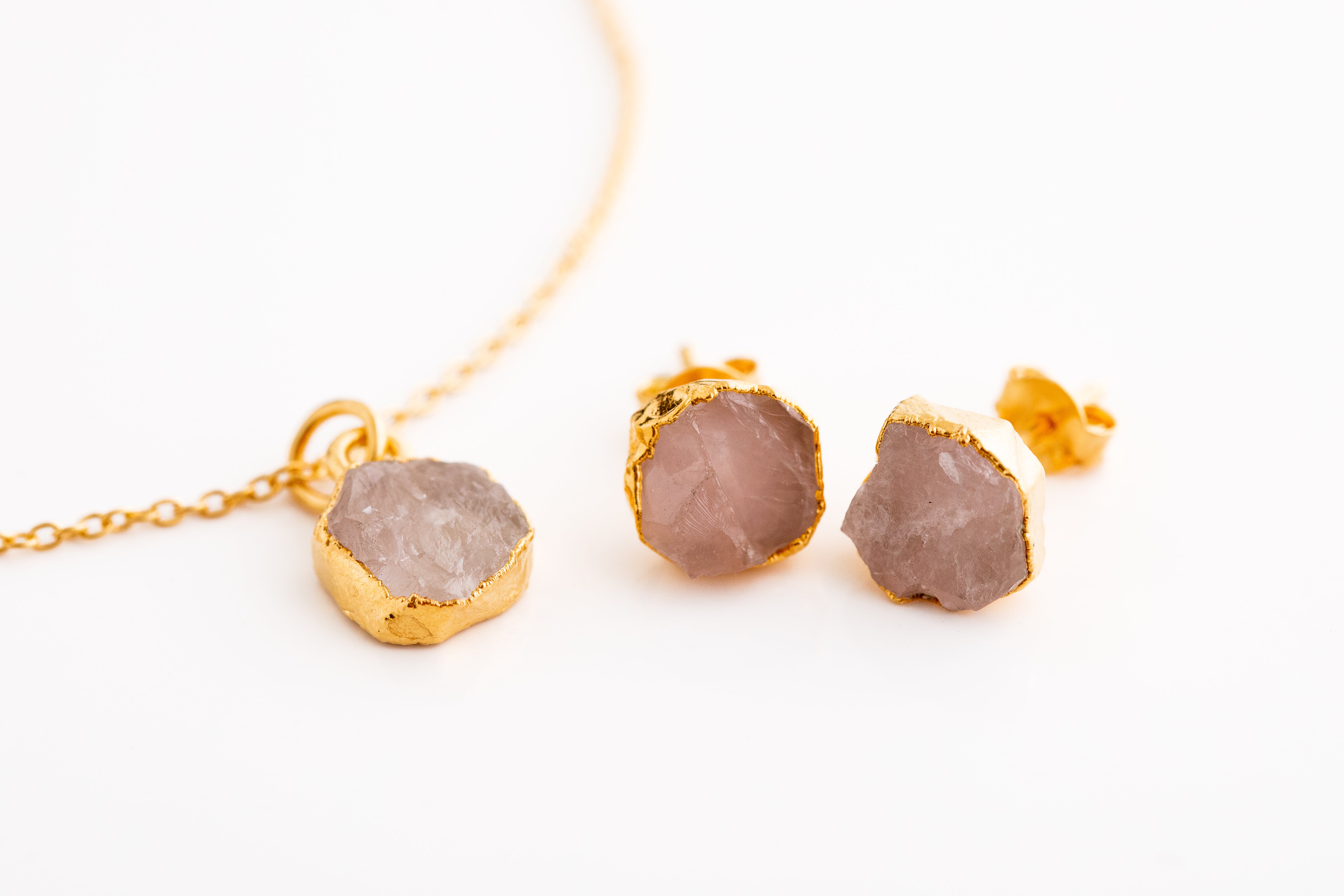 Small Gold Raw Crystal Necklace