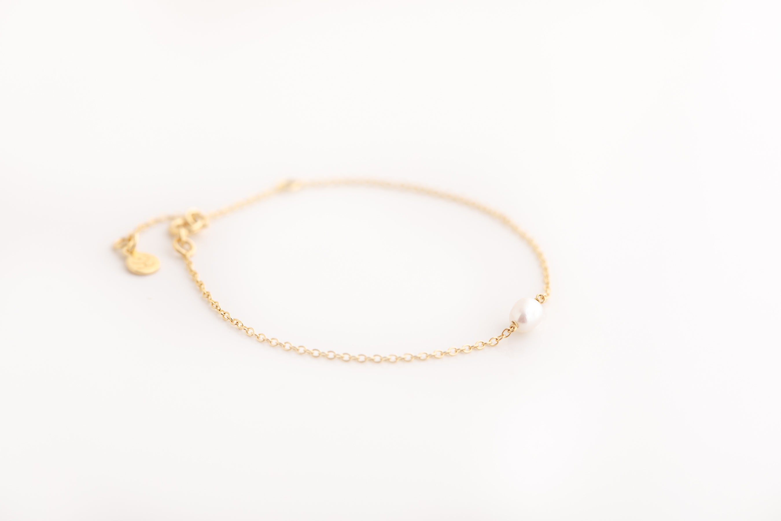 Tiny Gold Pearl Bracelet