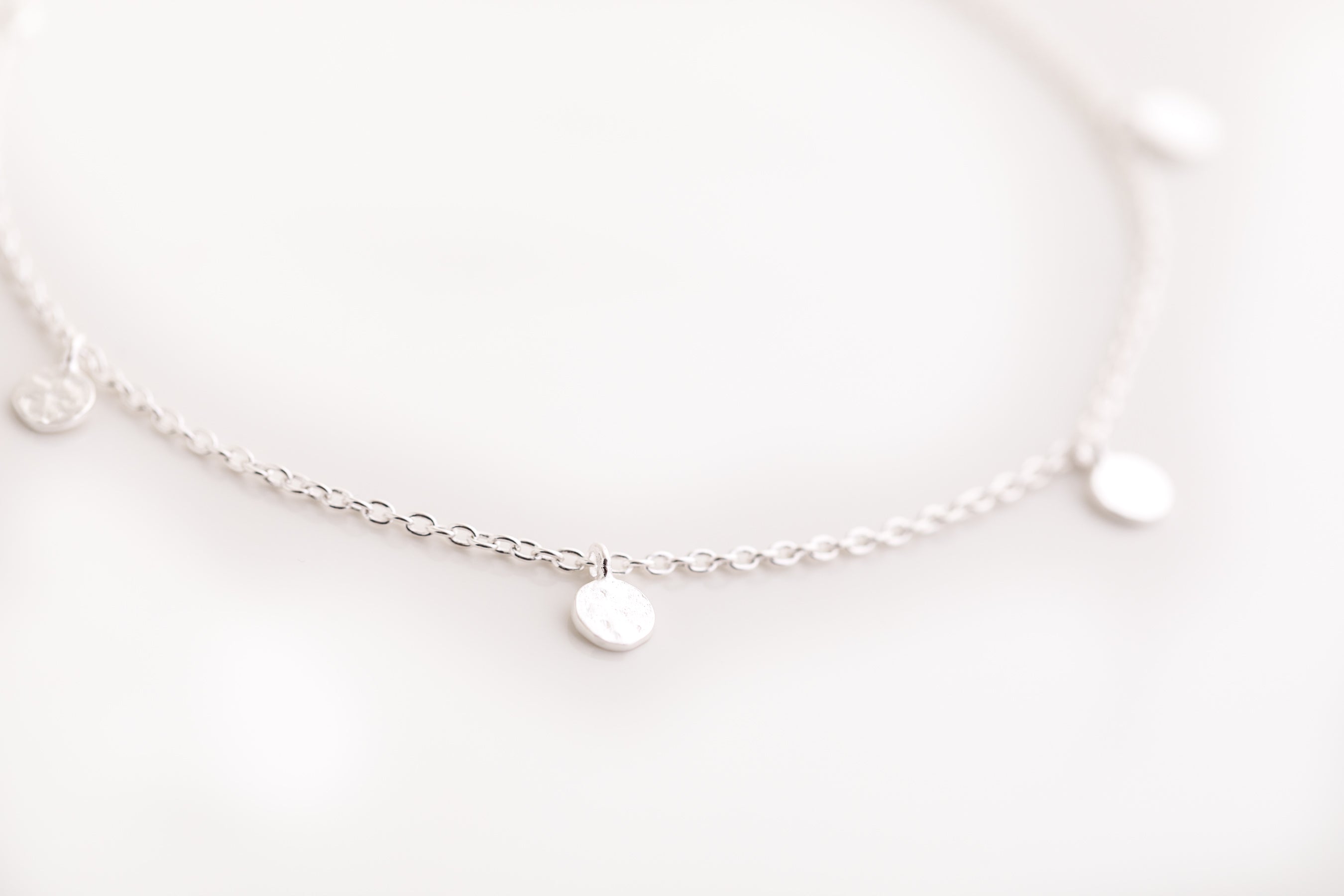 Silver Mini Hammered Disc Anklet