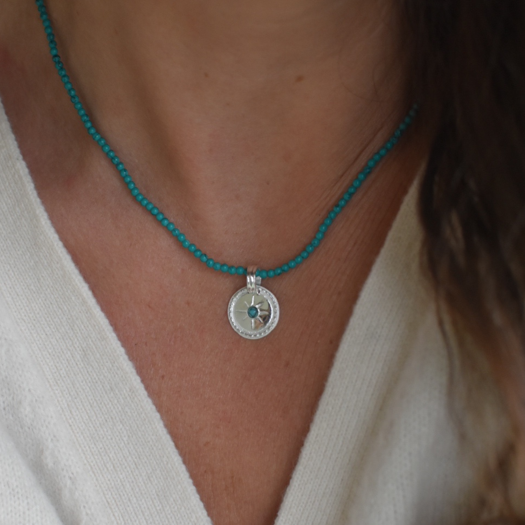Turquoise Beaded Neckace with Detachable Silver Pendant