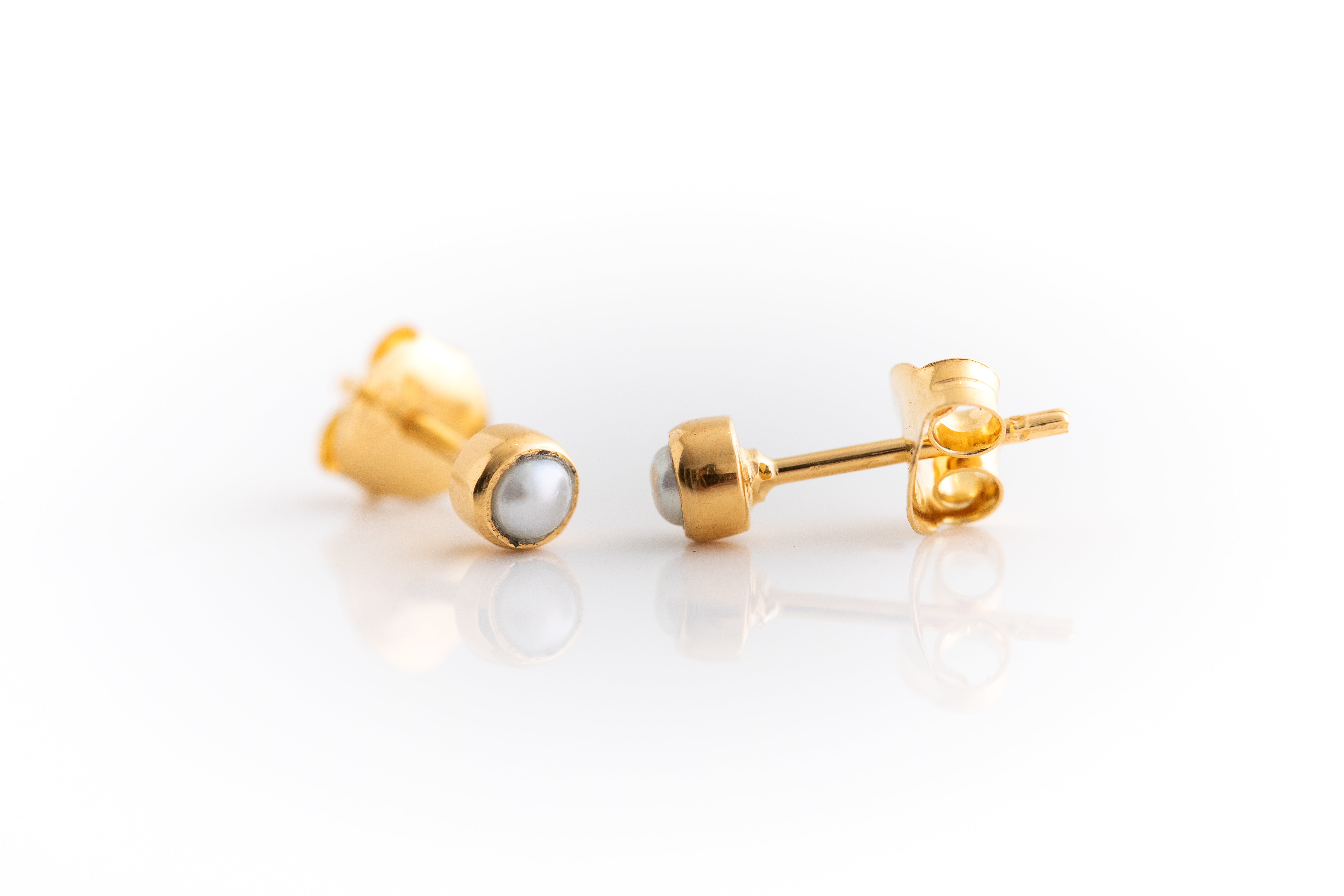 Gold Tiny Pearl Stud Earring